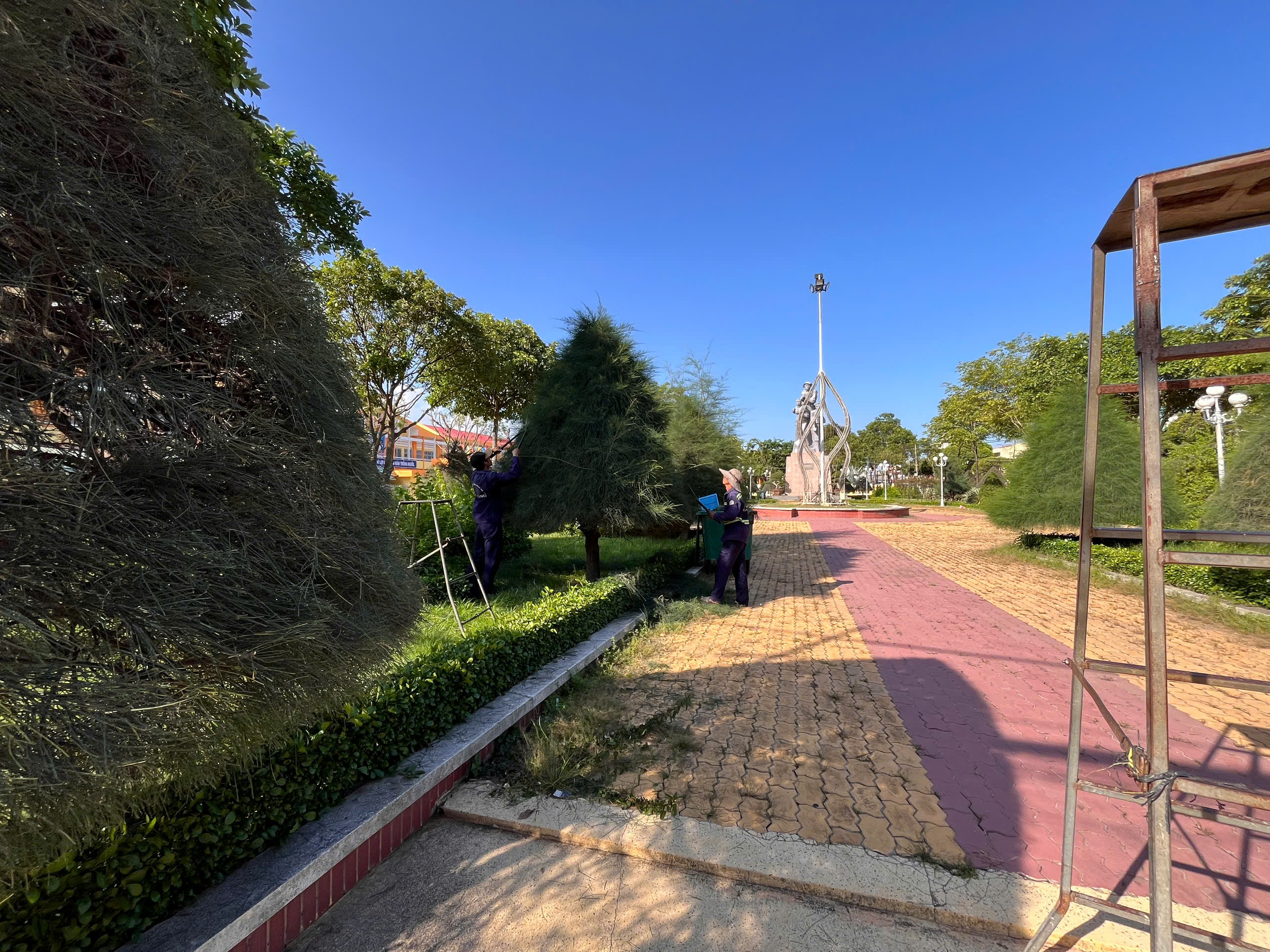 Slideshow Image 1